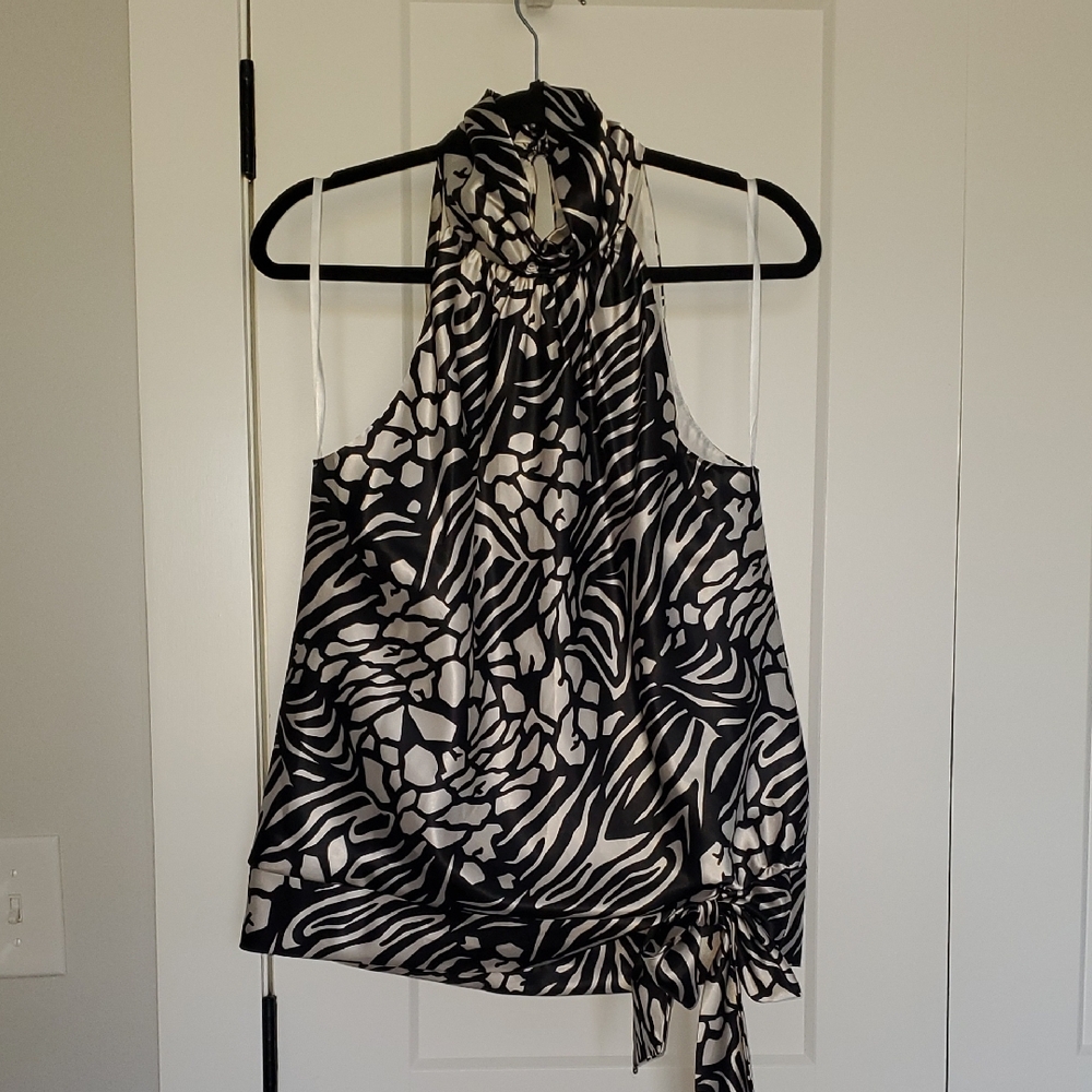 Night Way Collections Black and White Patterned Tank Top